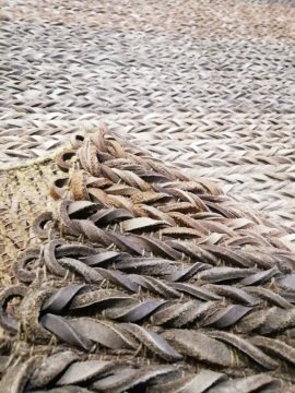 HANDLOOM LEATHER BROWN/RAINBOW- ATA HALI 130X190